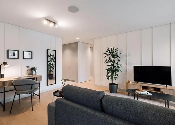 Abano - 2 Bedroom And Pool In Avenidas Novas