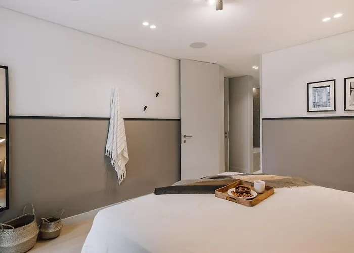 Abano - 2 Bedroom And Pool In Avenidas Novas Апартаменты *
