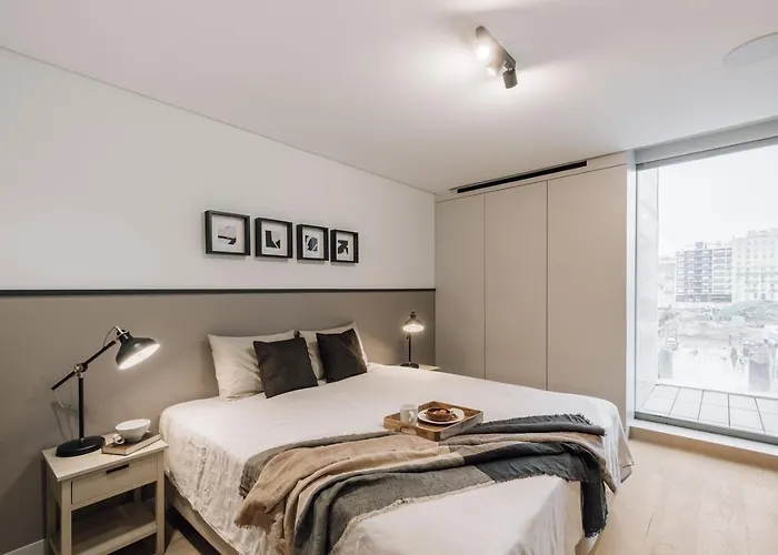 Abano - 2 Bedroom And Pool In Avenidas Novas Lisboa